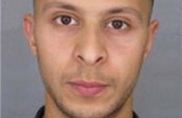 Cảnh sát Pháp để lọt nghi phạm khủng bố qua biên giới